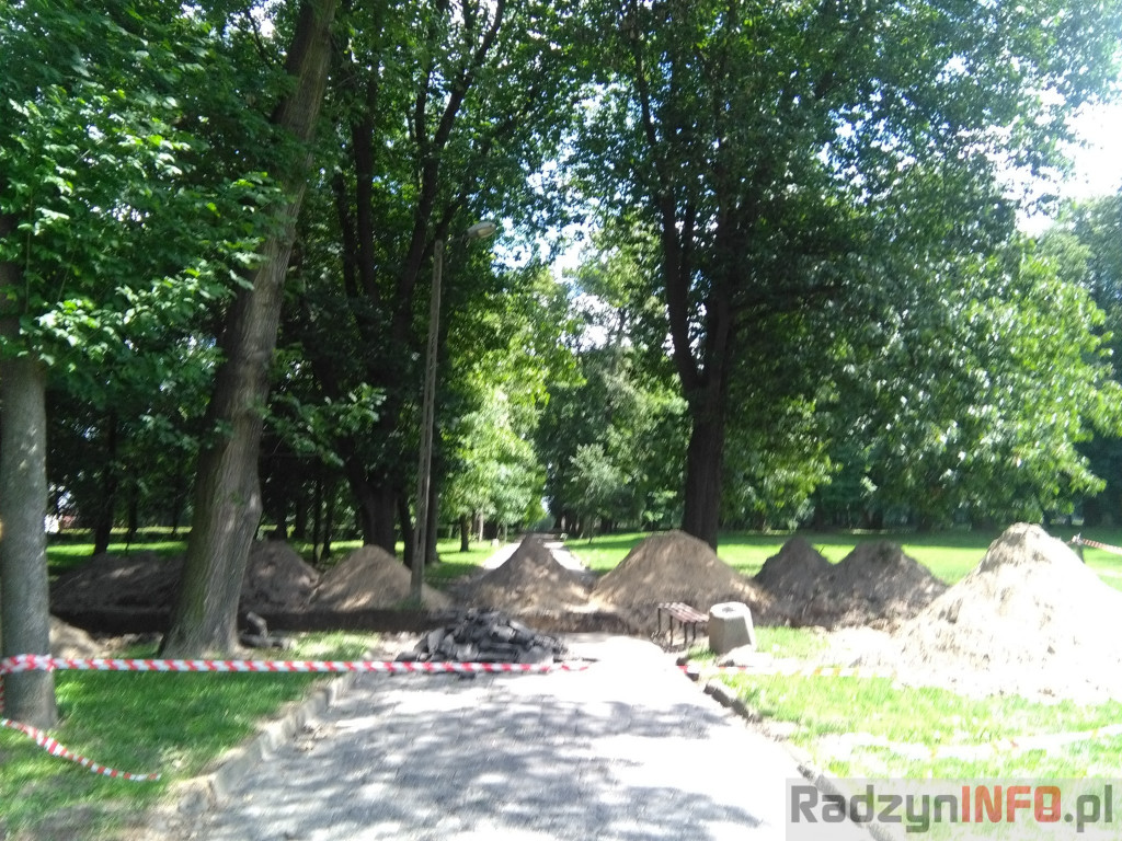Tymczasem w parku...