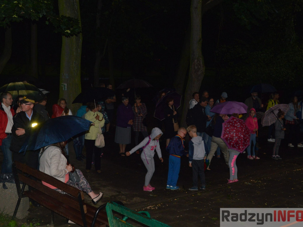 Widowisko teatru ognia