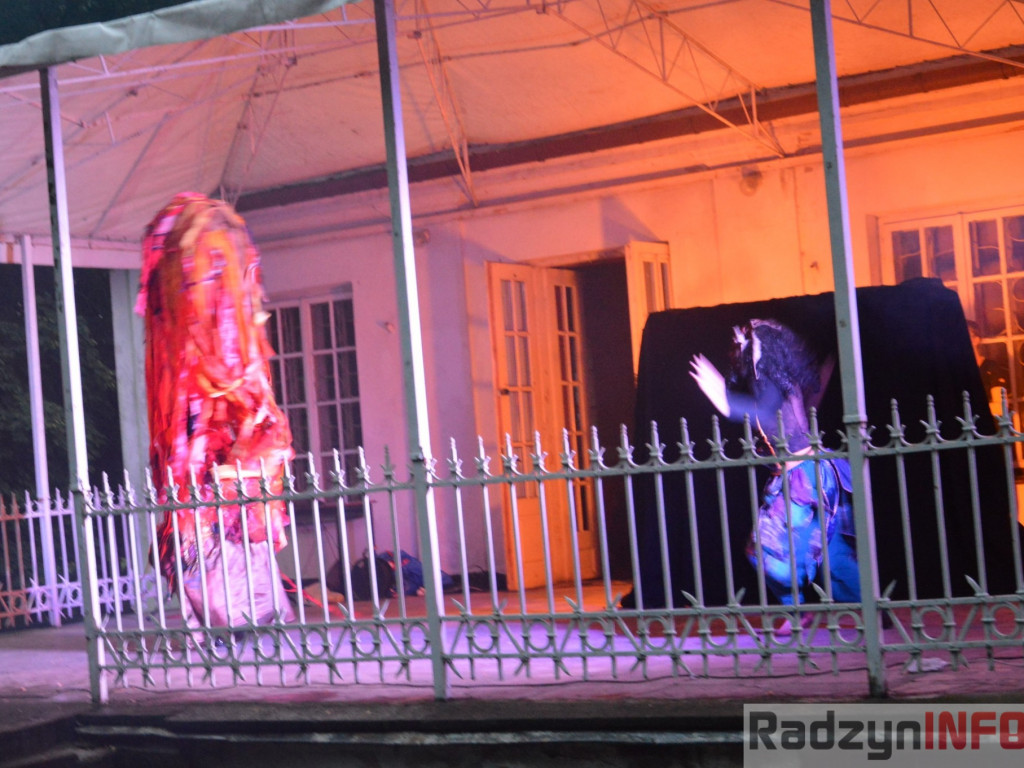 Widowisko teatru ognia