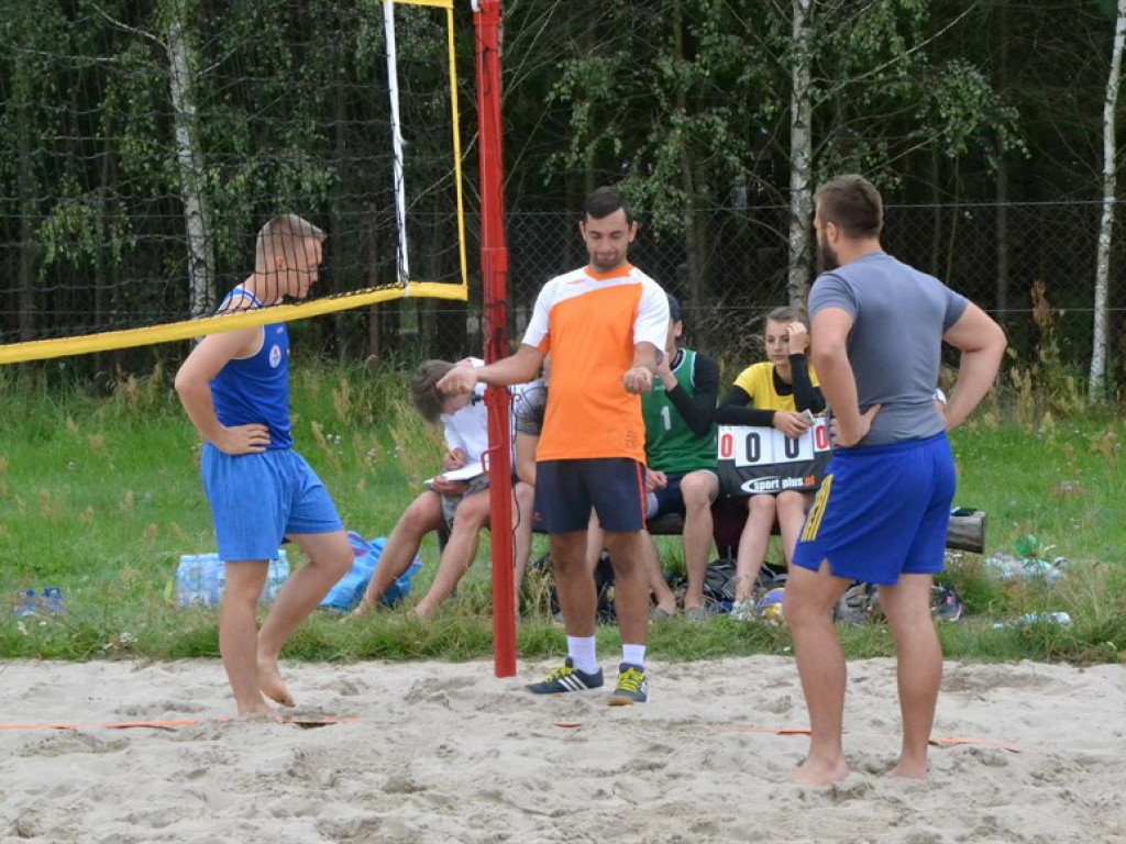Siedlanów miejscem 6. turnieju siatkówki plażowej