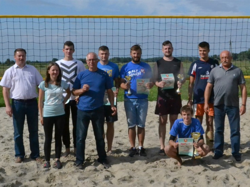 Siedlanów miejscem 6. turnieju siatkówki plażowej