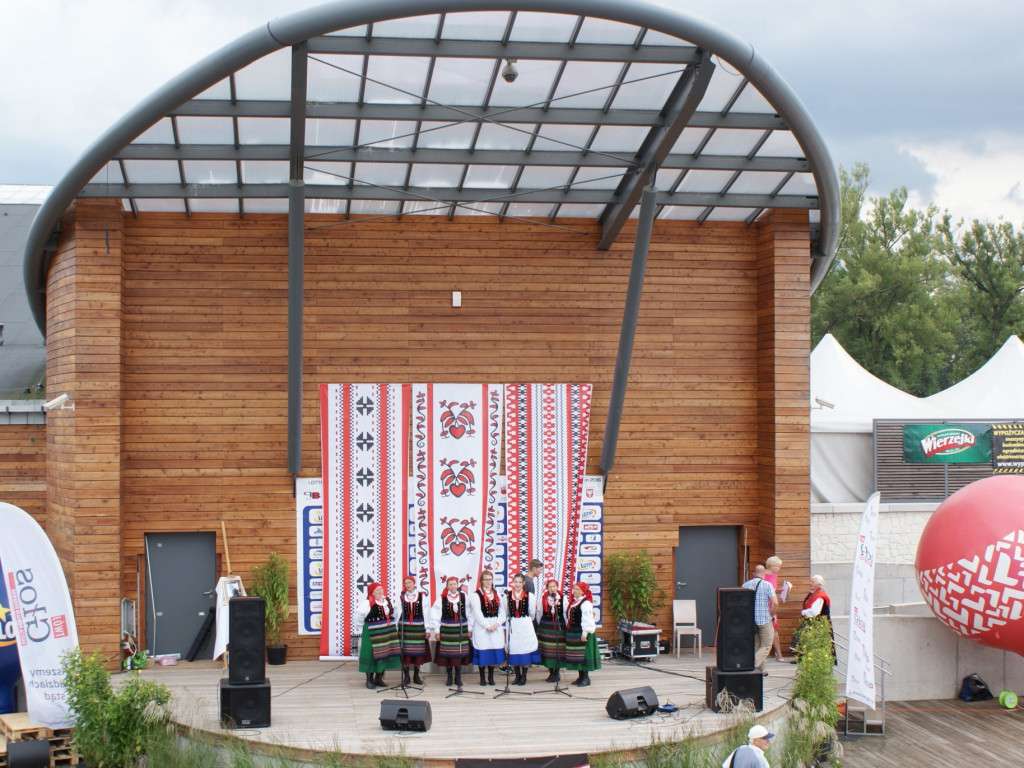 Wyjazd na I Festiwal Tradycji Ludowych  z LGD ZAPIECEK