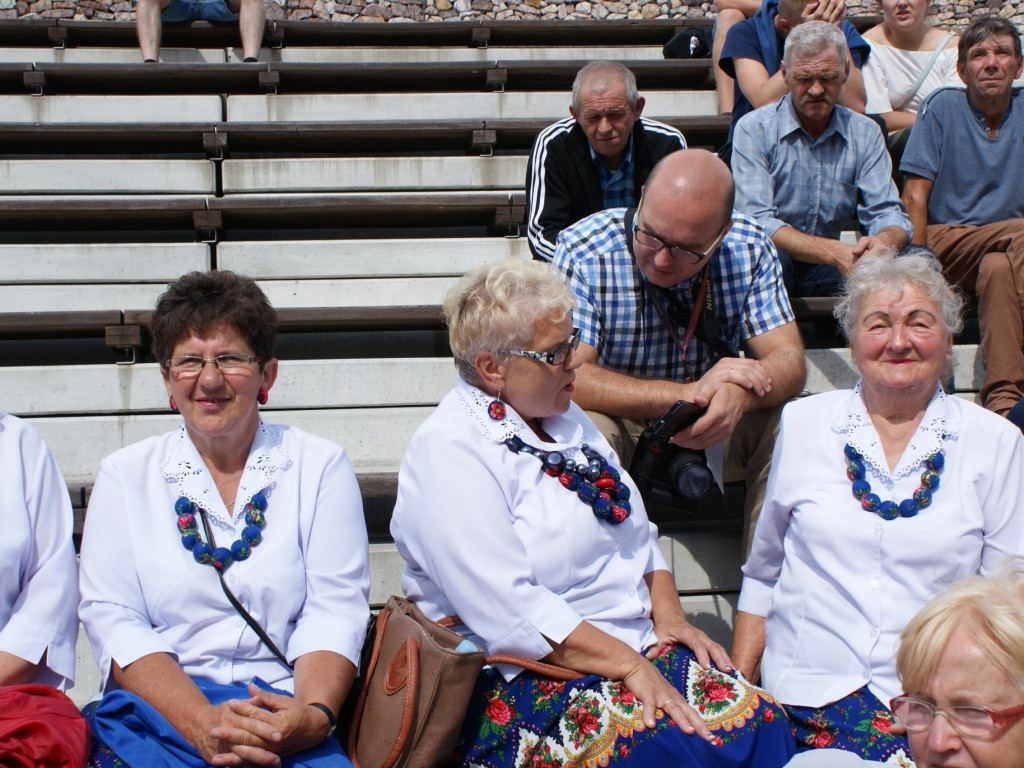 Wyjazd na I Festiwal Tradycji Ludowych  z LGD ZAPIECEK
