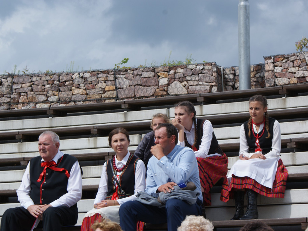 Wyjazd na I Festiwal Tradycji Ludowych  z LGD ZAPIECEK