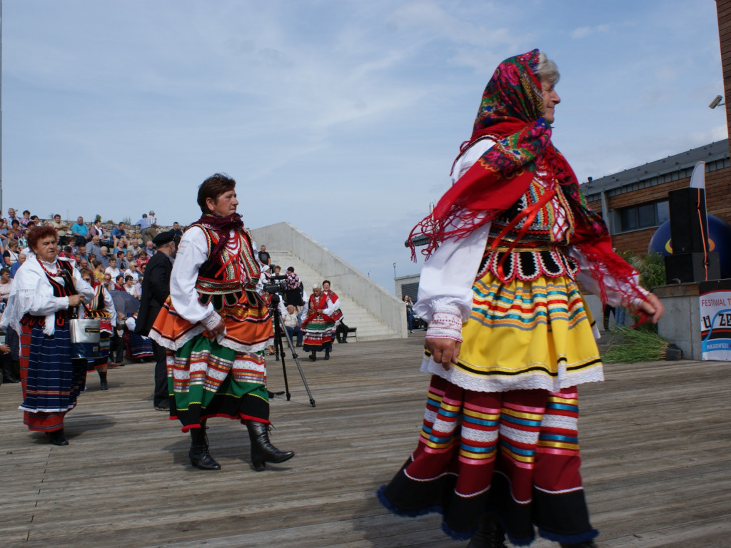 Wyjazd na I Festiwal Tradycji Ludowych  z LGD ZAPIECEK