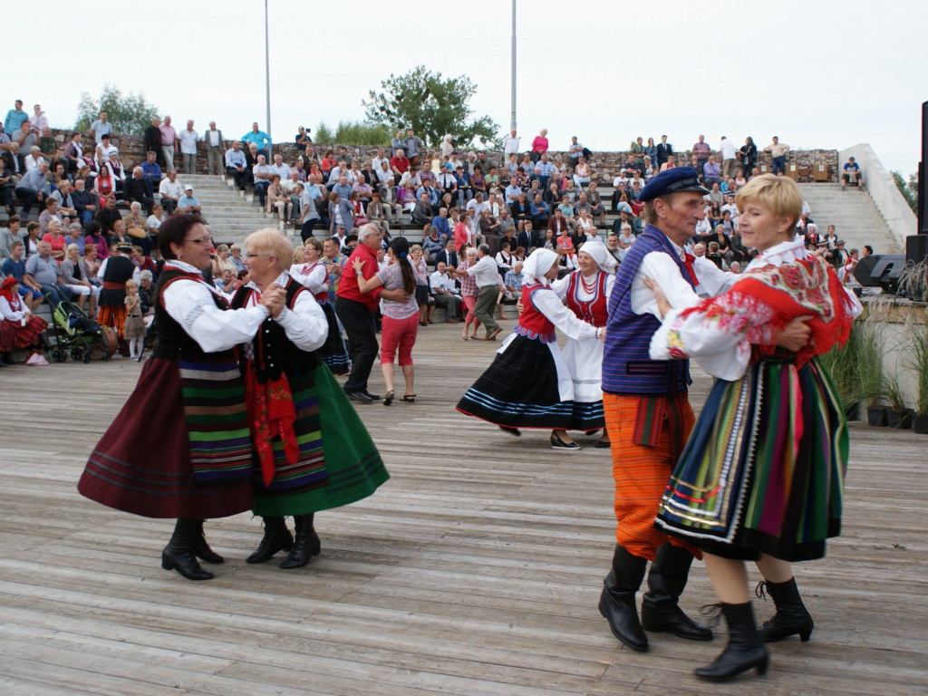Wyjazd na I Festiwal Tradycji Ludowych  z LGD ZAPIECEK
