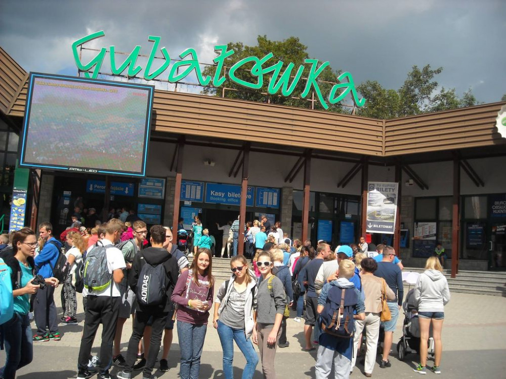 Najlepsi uczniowie i sportowcy gminy Borki na wycieczce do Zakopanego, Krakowa i Wadowic
