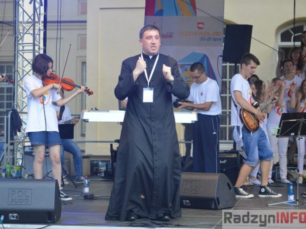 Warto wierzyć - wywiad z ks. Mariuszem Baranem