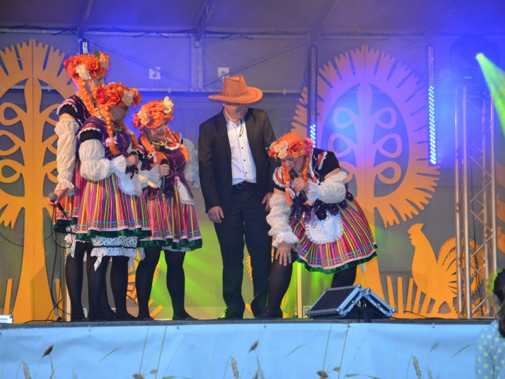 Część rozrywkowa dożynek w Ulanie