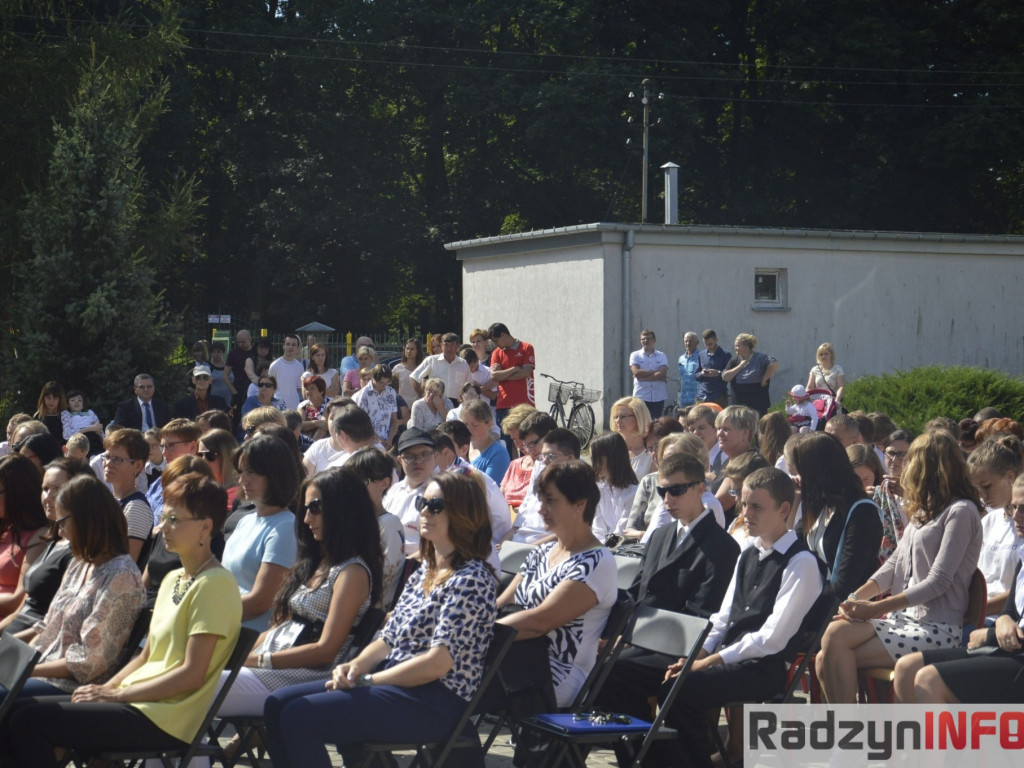 Współpraca kluczem do sukcesu, czyli  nowy rok szkolny w SOSW