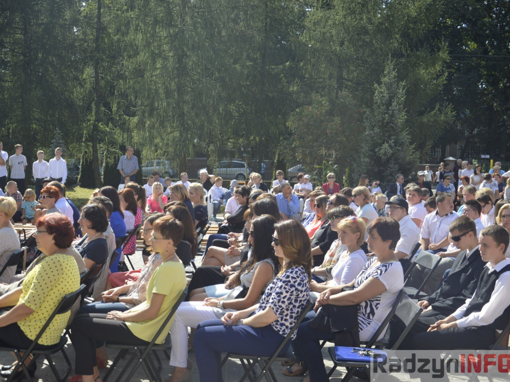 Współpraca kluczem do sukcesu, czyli  nowy rok szkolny w SOSW