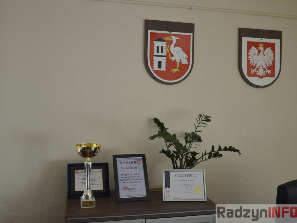 Trzeba wyznaczać sobie cele - wywiad z wójtem Gminy Borki, Radosławem Sałatą, cz. 2