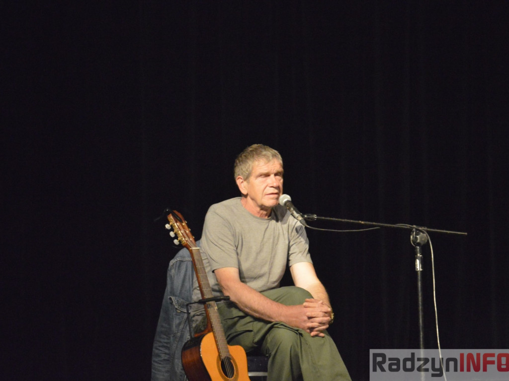 Aktor Lech Dyblik o walce z alkoholizmem