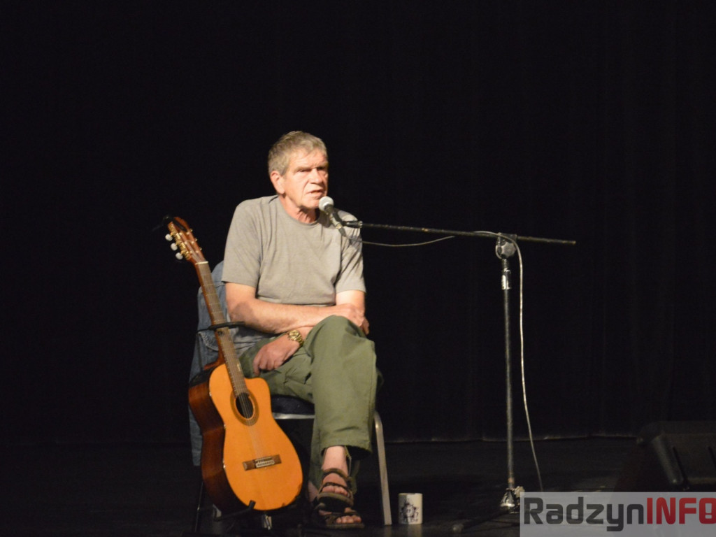 Aktor Lech Dyblik o walce z alkoholizmem