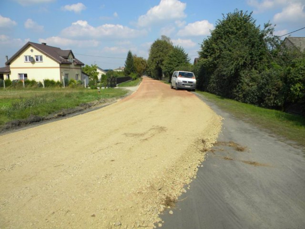 Przebudowa i modernizacja dróg w gminie Wohyń