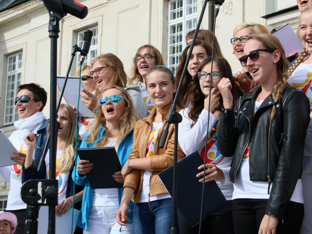 Fotorelacja z charytatywnego festynu rodzinnego