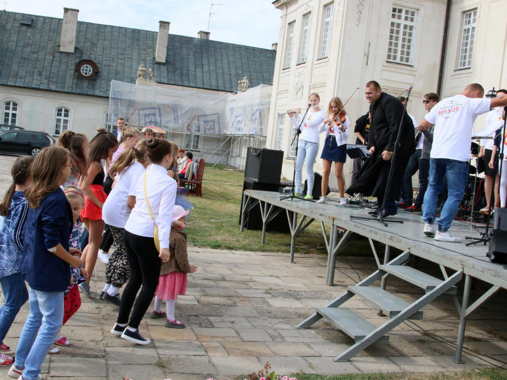 Fotorelacja z charytatywnego festynu rodzinnego