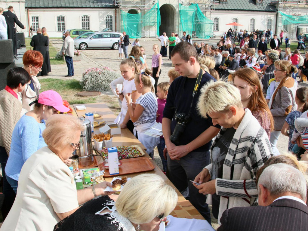Fotorelacja z charytatywnego festynu rodzinnego