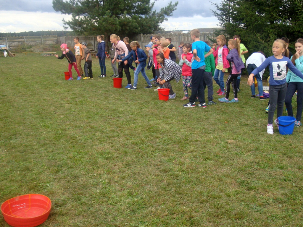 Święto Pieczonego Ziemniaka w SP w Zakrzewie