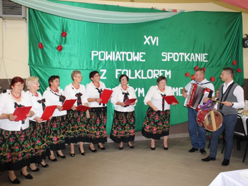 XVI Powiatowe Spotkanie Z Folklorem i Dobrym Humorem