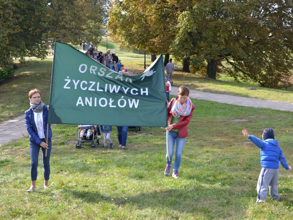 Orszak życzliwych aniołów przeszedł ulicami Radzynia