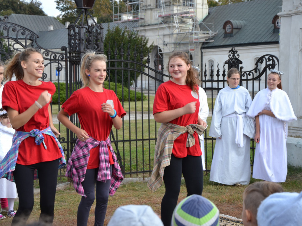 Orszak życzliwych aniołów przeszedł ulicami Radzynia