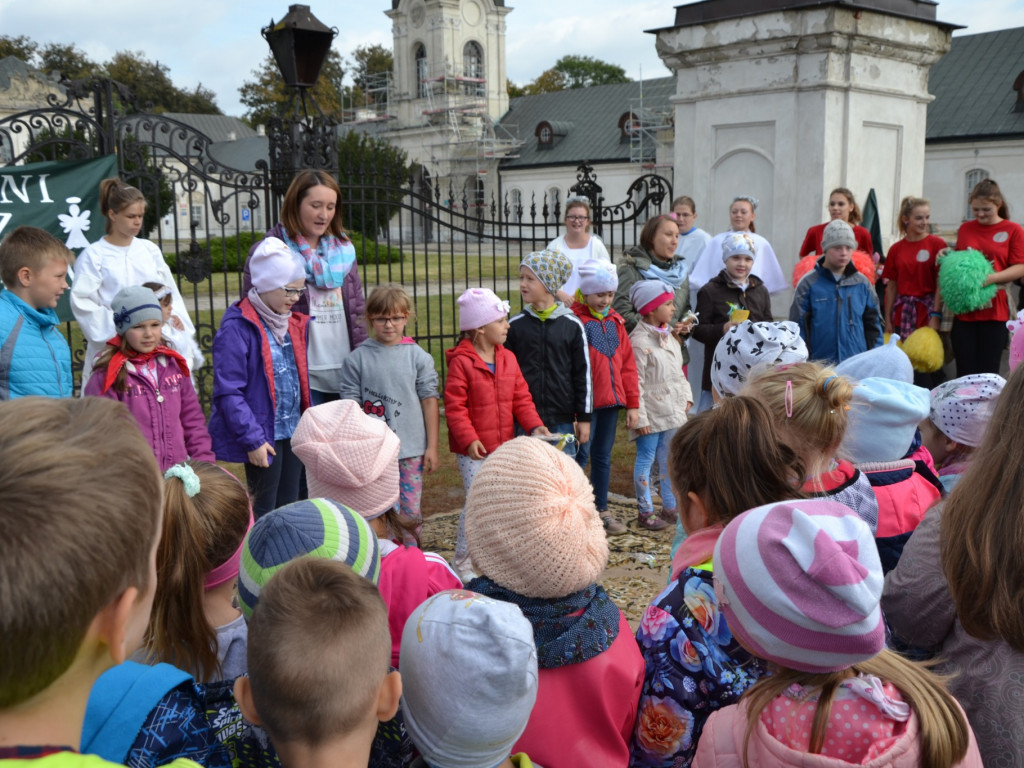 Orszak życzliwych aniołów przeszedł ulicami Radzynia