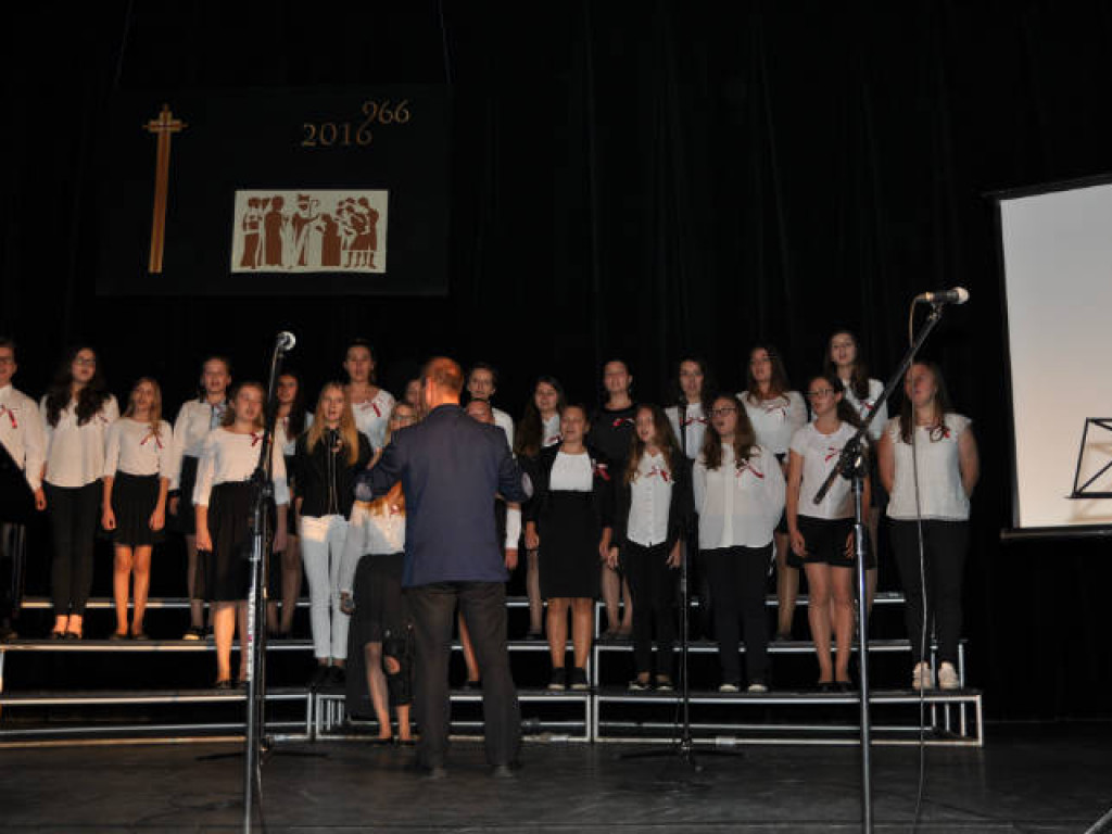 Przegląd Pieśni Ojczyźnianych