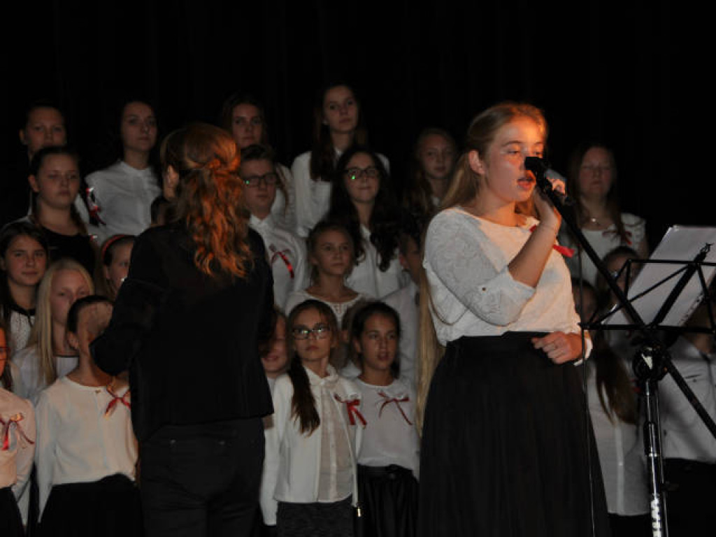 Przegląd Pieśni Ojczyźnianych