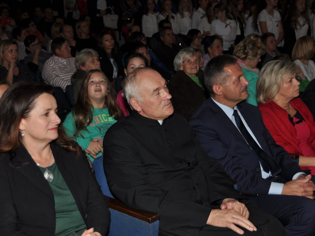 Przegląd Pieśni Ojczyźnianych