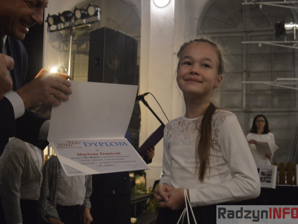 Laureaci konkursów nagrodzeni