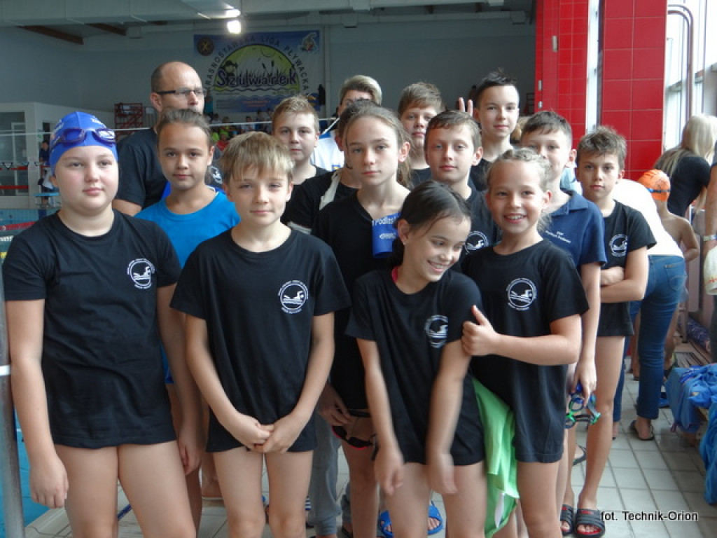 Radzyniacy w  IV rundzie Ligi Pływackiej 