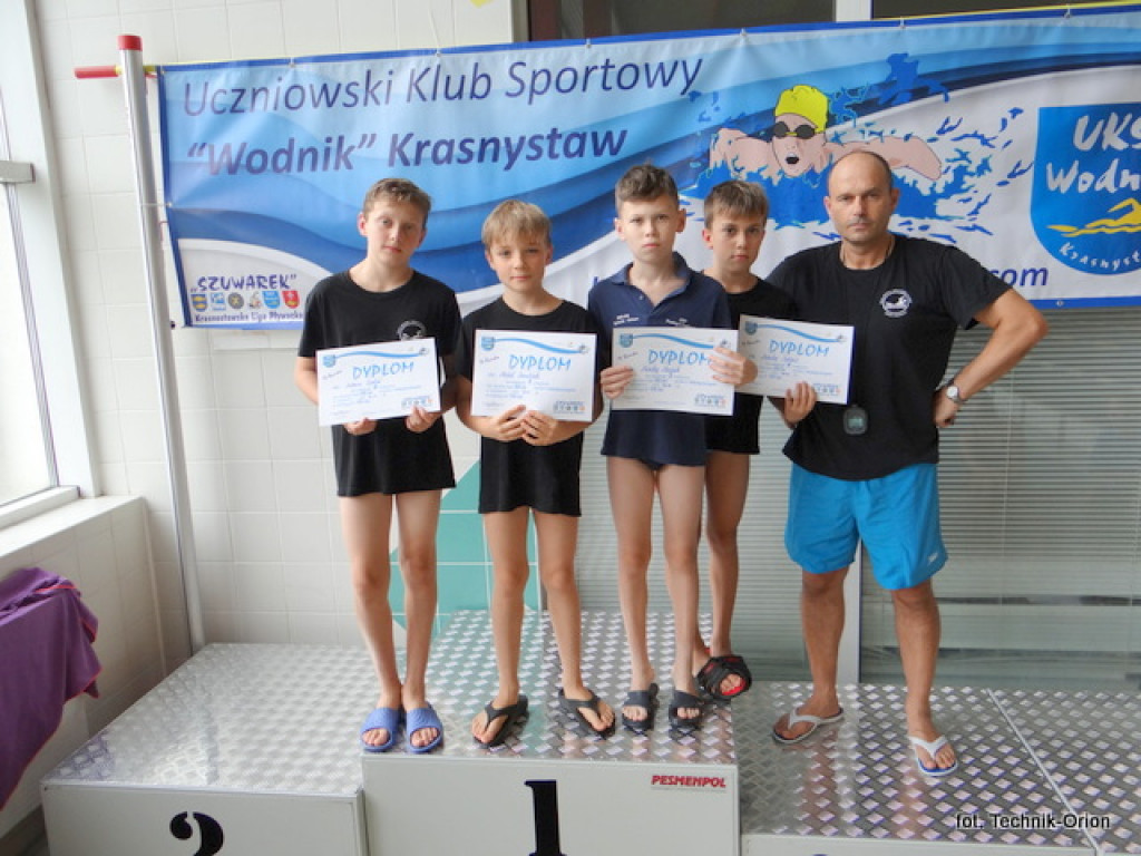 Radzyniacy w  IV rundzie Ligi Pływackiej 