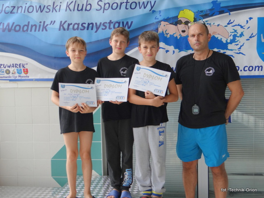 Radzyniacy w  IV rundzie Ligi Pływackiej 