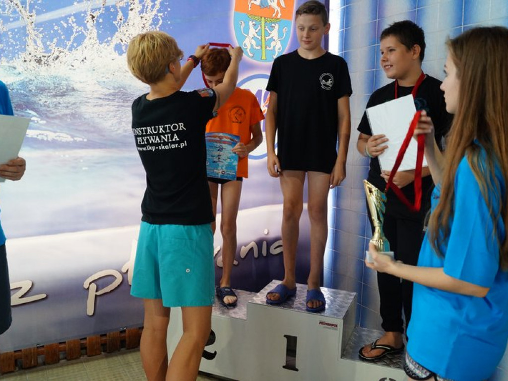 Radzyńscy pływacy na zawodach w Lubartowie