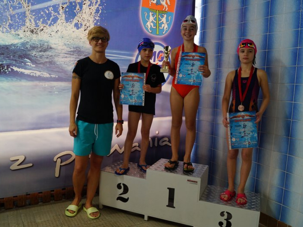 Radzyńscy pływacy na zawodach w Lubartowie