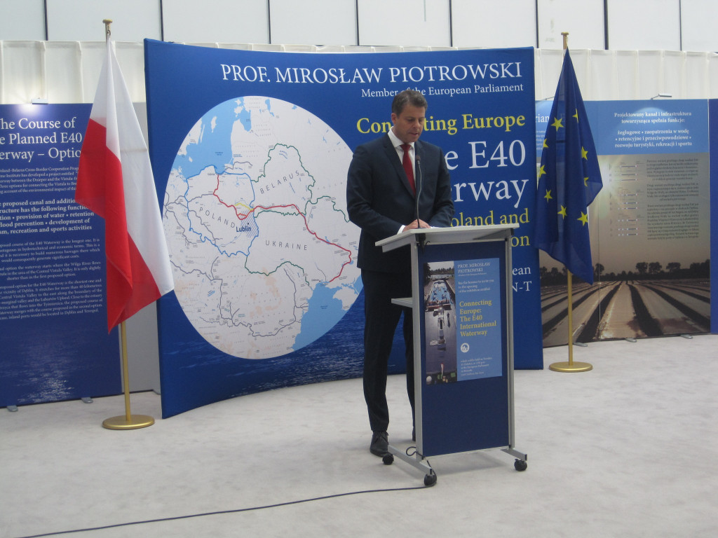 Eurodeputowany Mirosław Piotrowski zaprosił radzyński PiS do siedziby PE