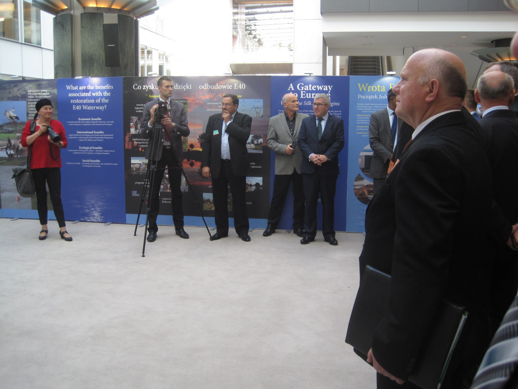 Eurodeputowany Mirosław Piotrowski zaprosił radzyński PiS do siedziby PE