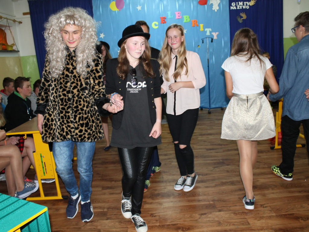 Otrzęsiny klas pierwszych w gimnazjum ZPO w Woli Osowińskiej