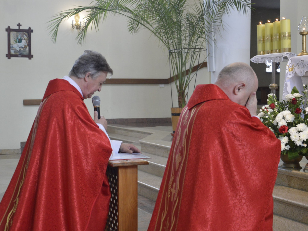 Relikwie bł. ks. Jerzego Popiełuszki w kościele pw. Bł. Męczenników Podlaskich