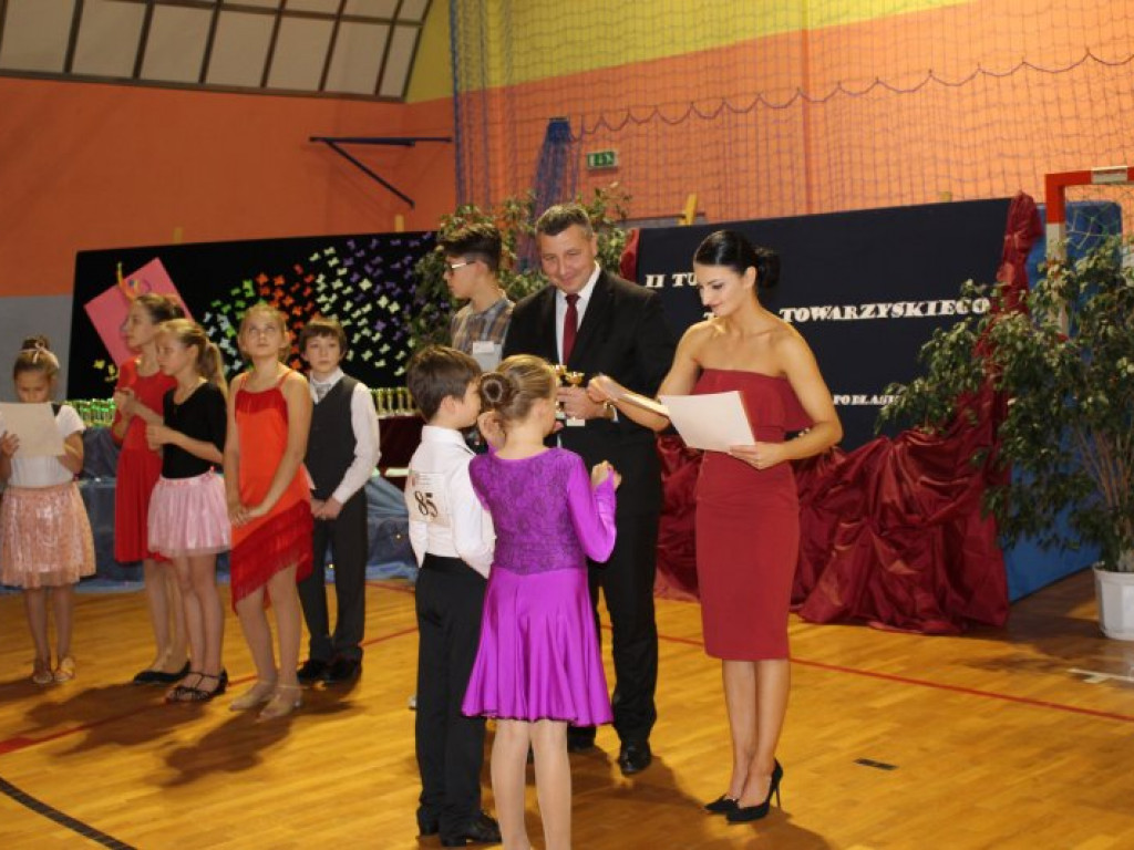 Taniec rządził w Komarówce