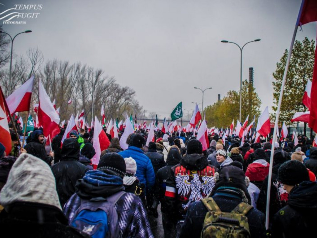 Marsz Niepodległości 2016 - fotorelacja