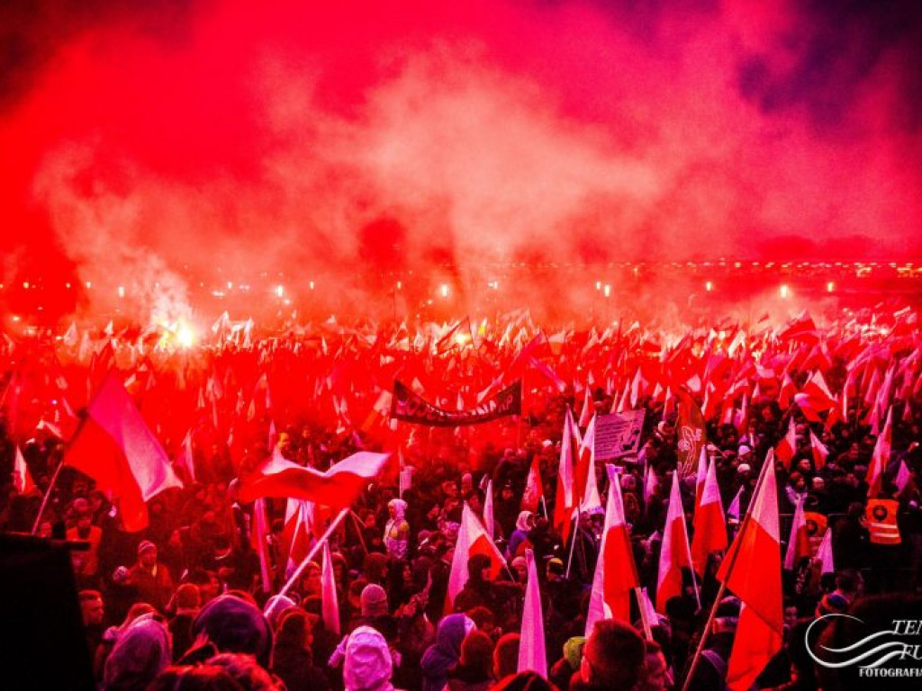 Marsz Niepodległości 2016 - fotorelacja