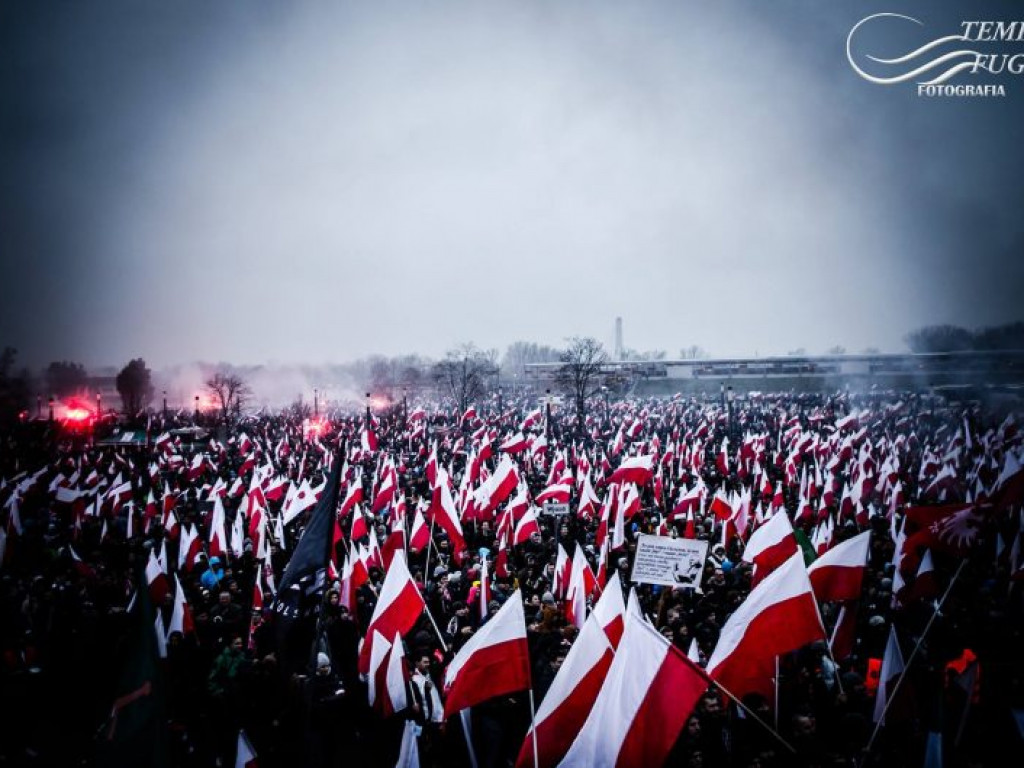 Marsz Niepodległości 2016 - fotorelacja