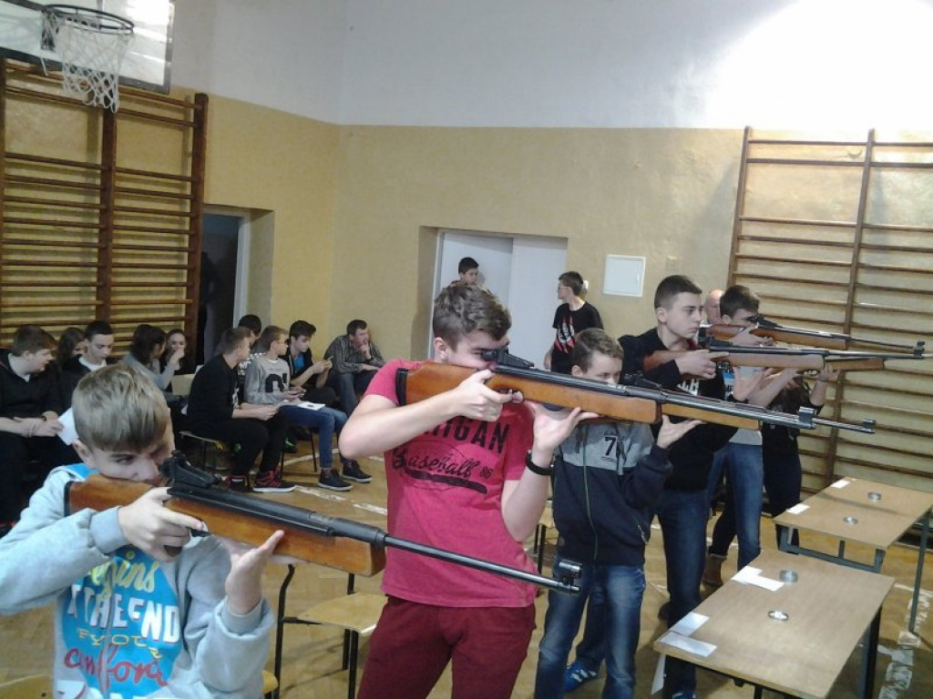 Niepodległościowy Turniej Strzelecki w Komarówce