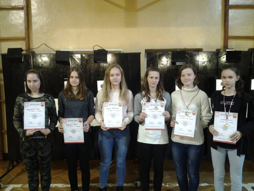 Niepodległościowy Turniej Strzelecki w Komarówce