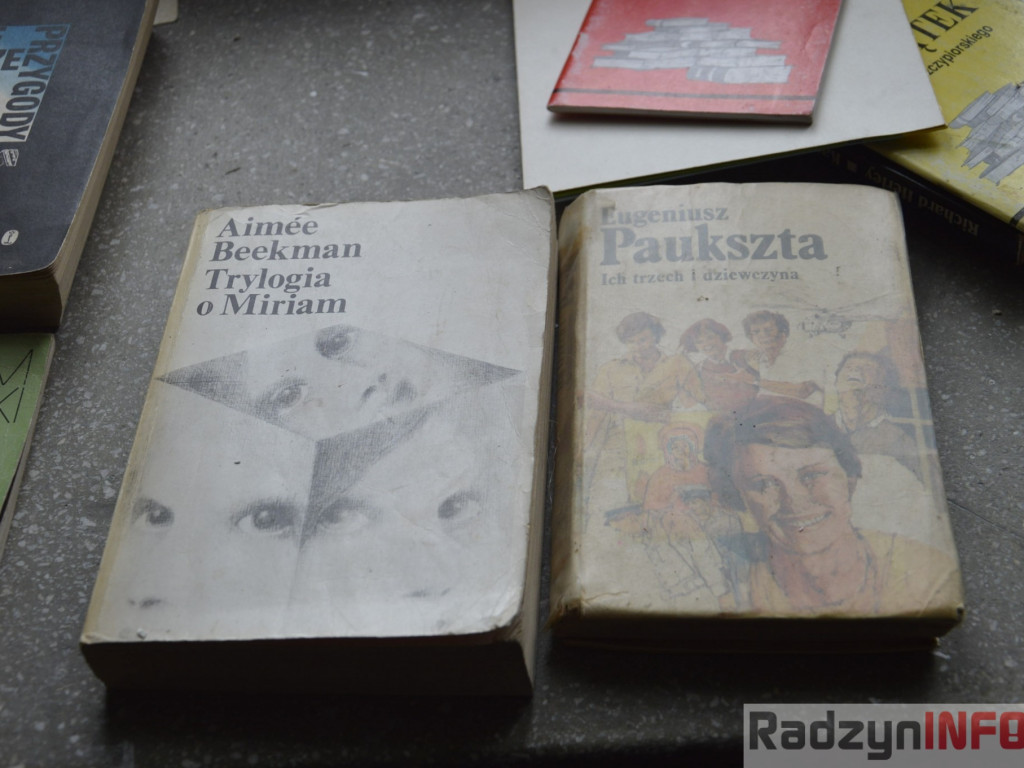 Spacer po korpusie głównym pałacu Potockich