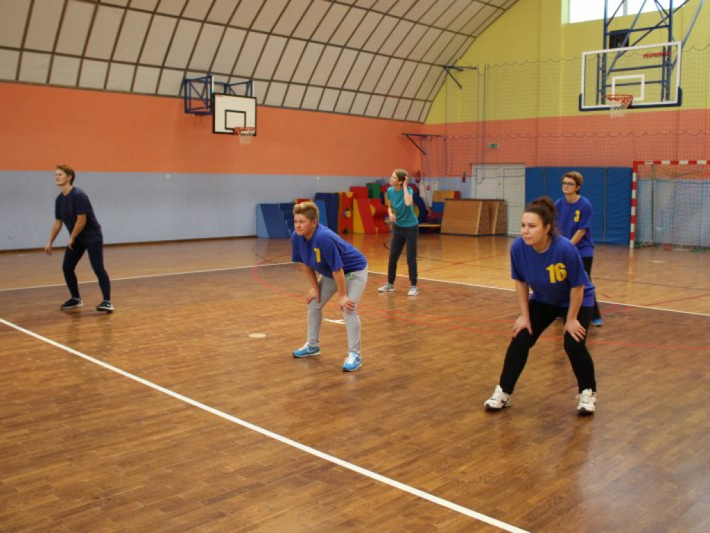 Panie walczyły w Turnieju Piłki Siatkowej