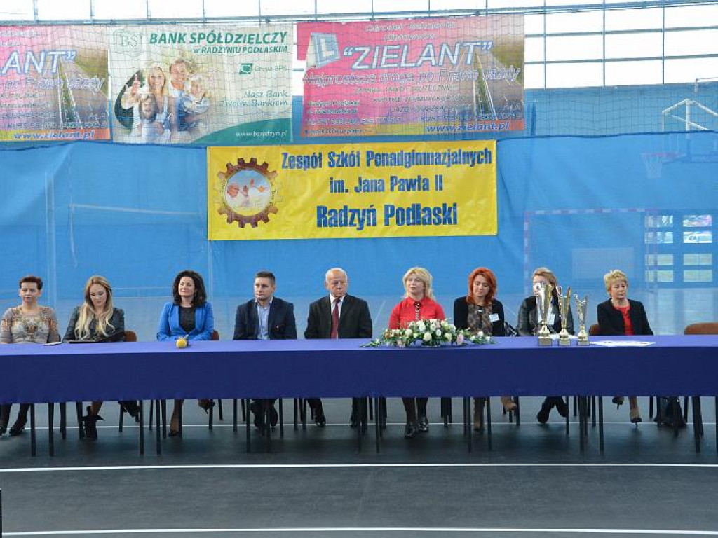 Wielu chciałoby wpaść im w ręce, czyli Międzyszkolny Turniej Fryzjerski w ZSP