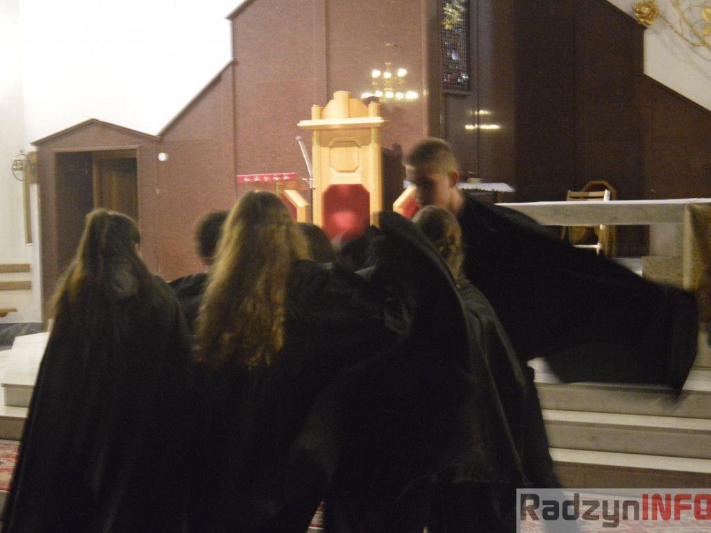 Kazanie ks. Łukasza Michaluka z Ulana + pantomima młodzieży z Kocka